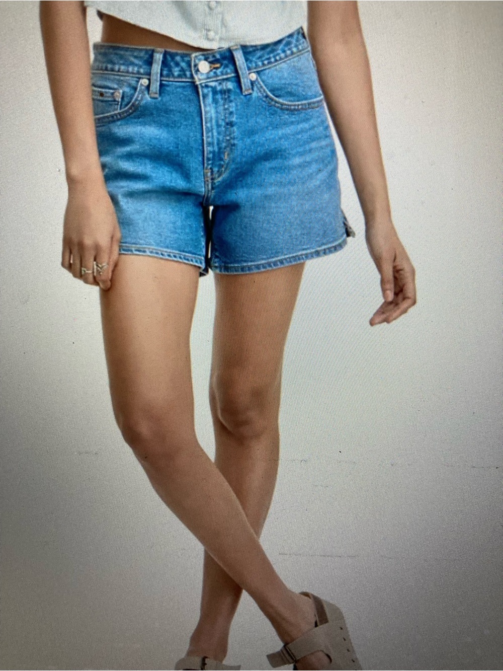 Levi's A-Line Denim Shorts Mid Rise - Medium Wash